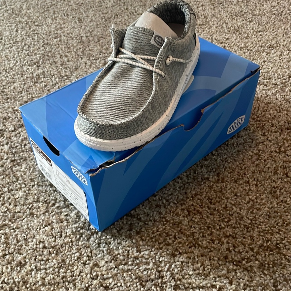Grey size 12 hey dudes